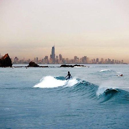 Surfers International Apartments Гоулд Коуст Екстериор снимка
