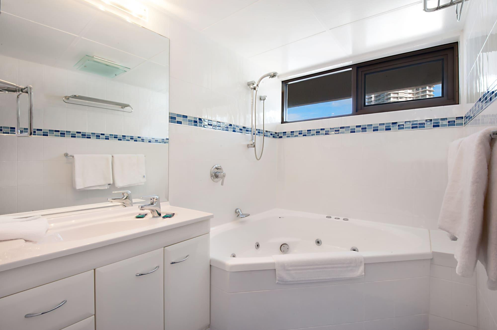 Surfers International Apartments Гоулд Коуст Екстериор снимка