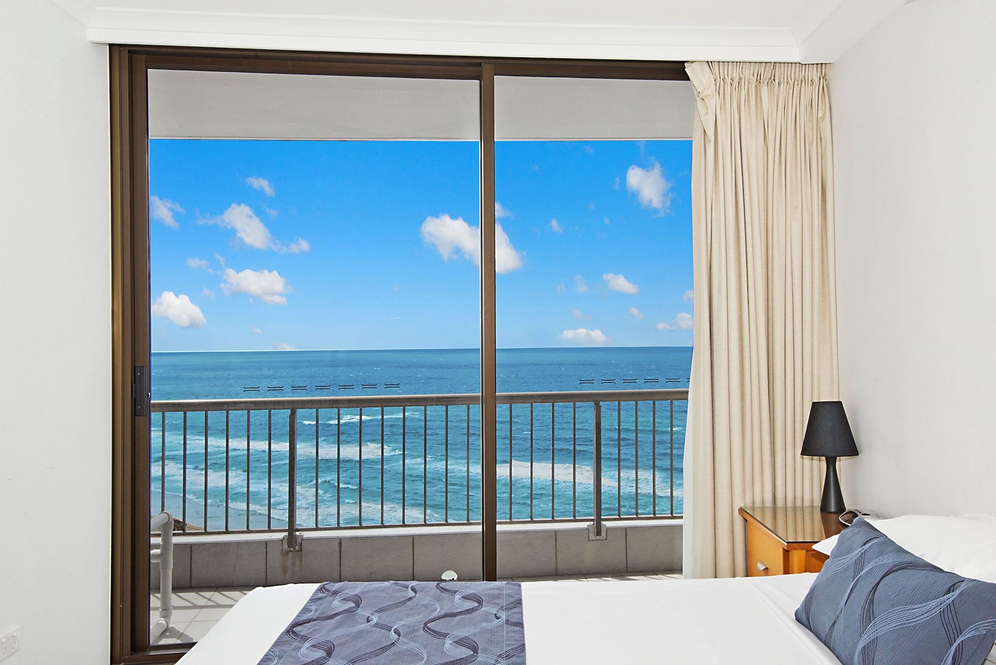 Surfers International Apartments Гоулд Коуст Екстериор снимка