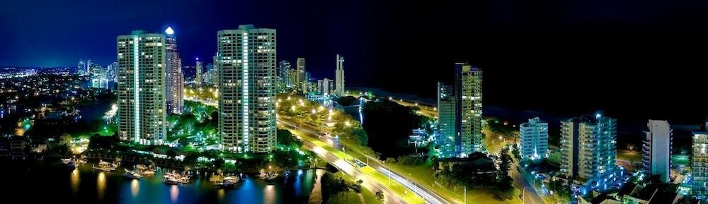 Surfers International Apartments Гоулд Коуст Екстериор снимка