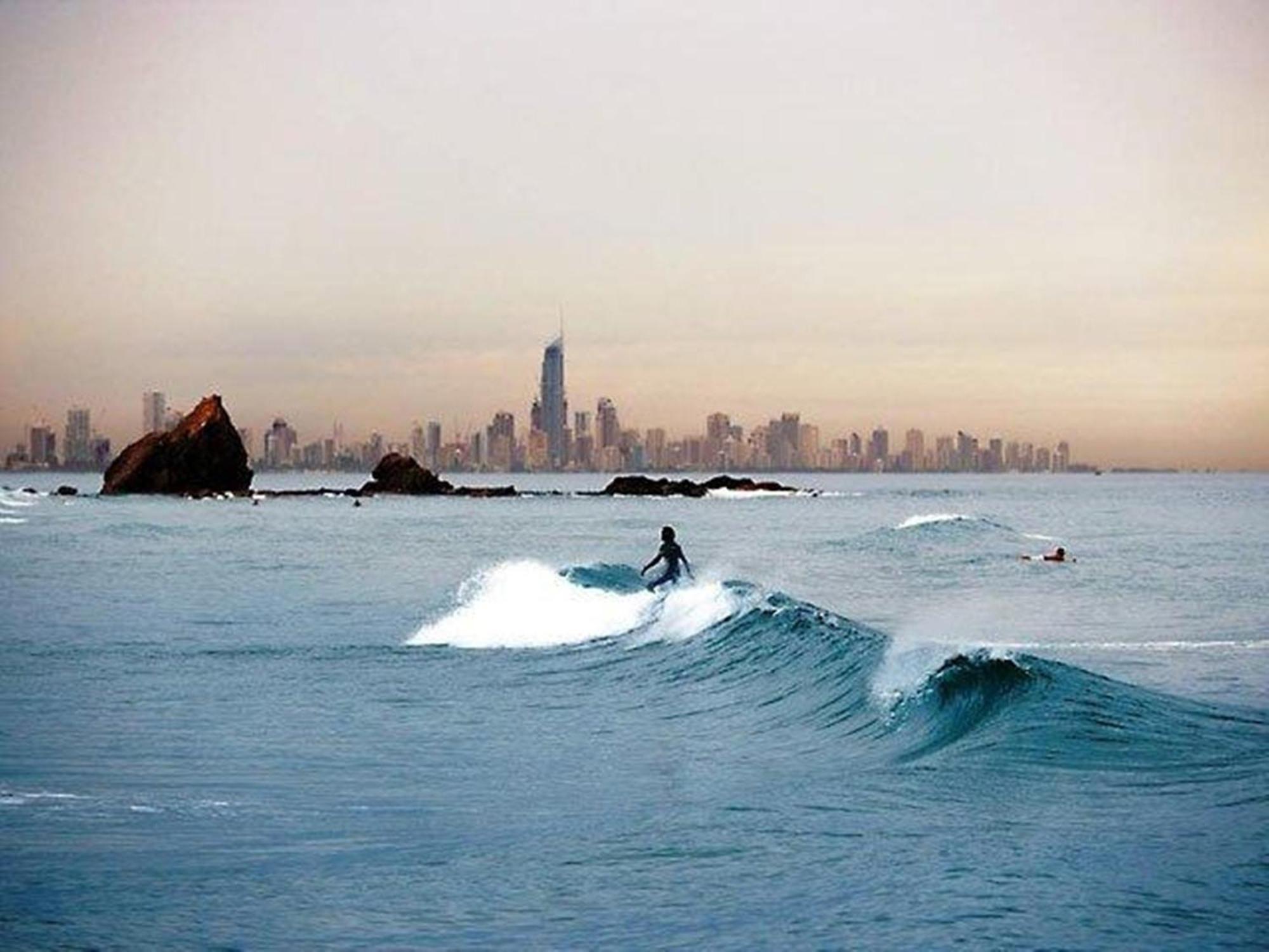 Surfers International Apartments Гоулд Коуст Екстериор снимка