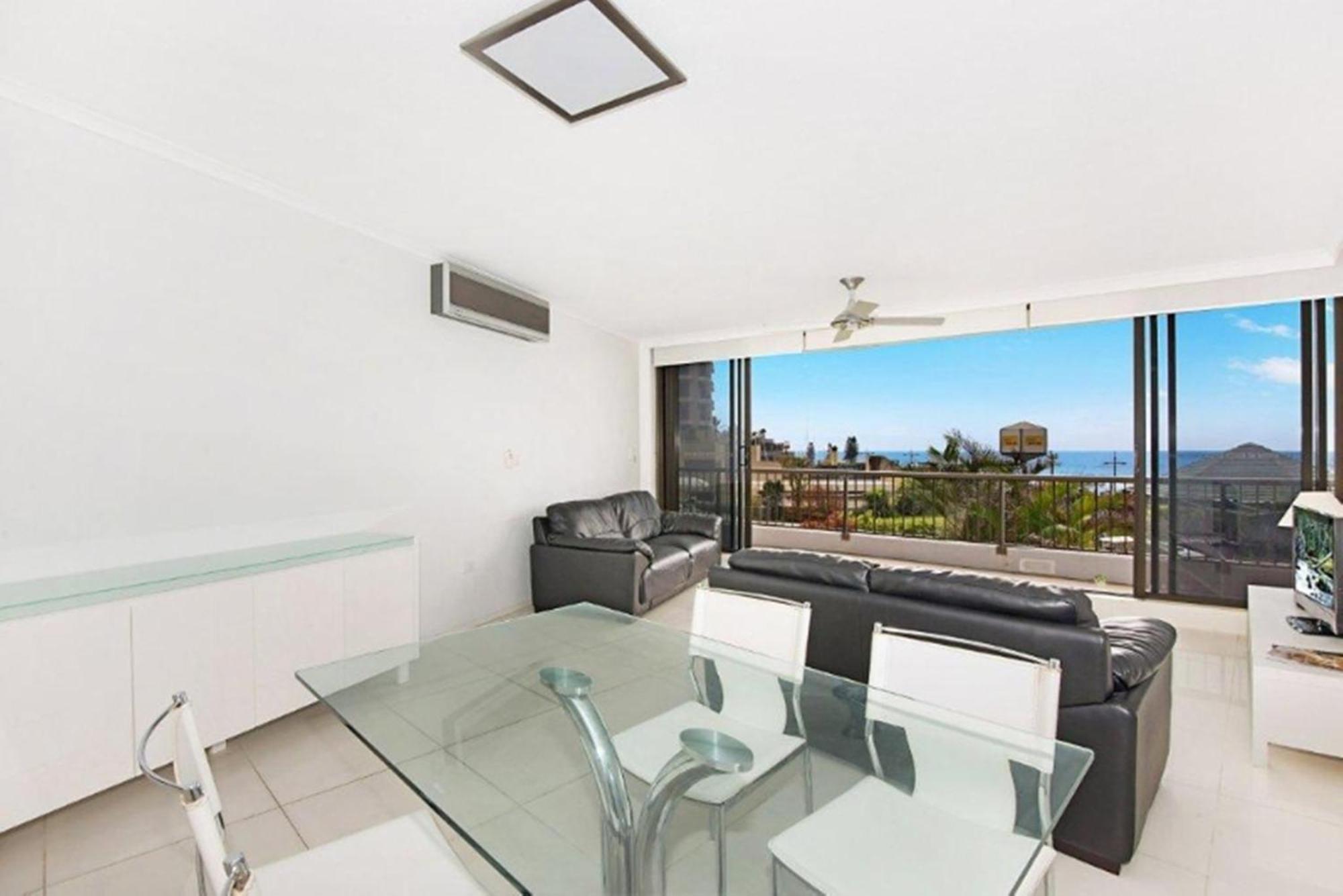 Surfers International Apartments Гоулд Коуст Екстериор снимка