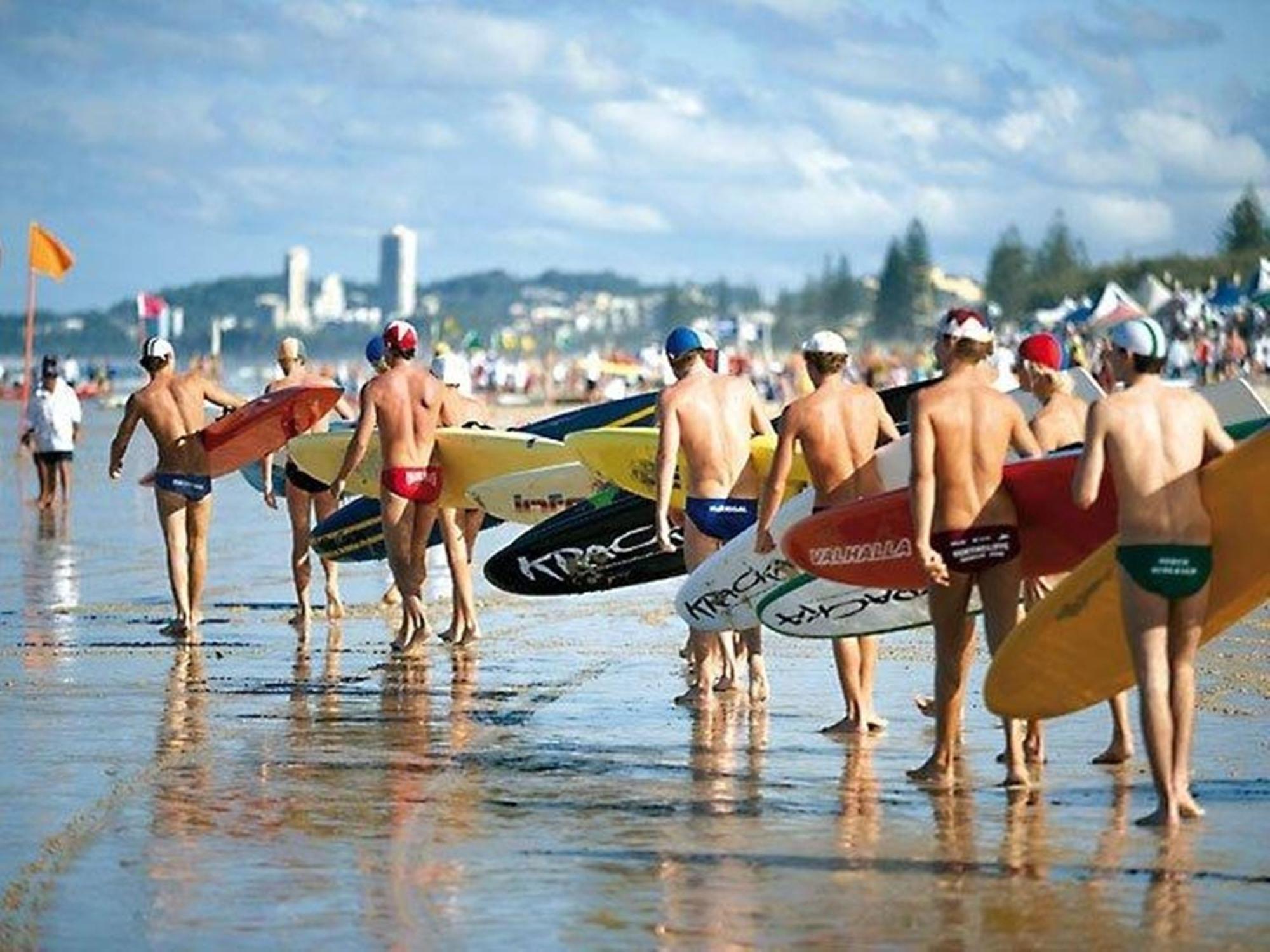 Surfers International Apartments Гоулд Коуст Екстериор снимка