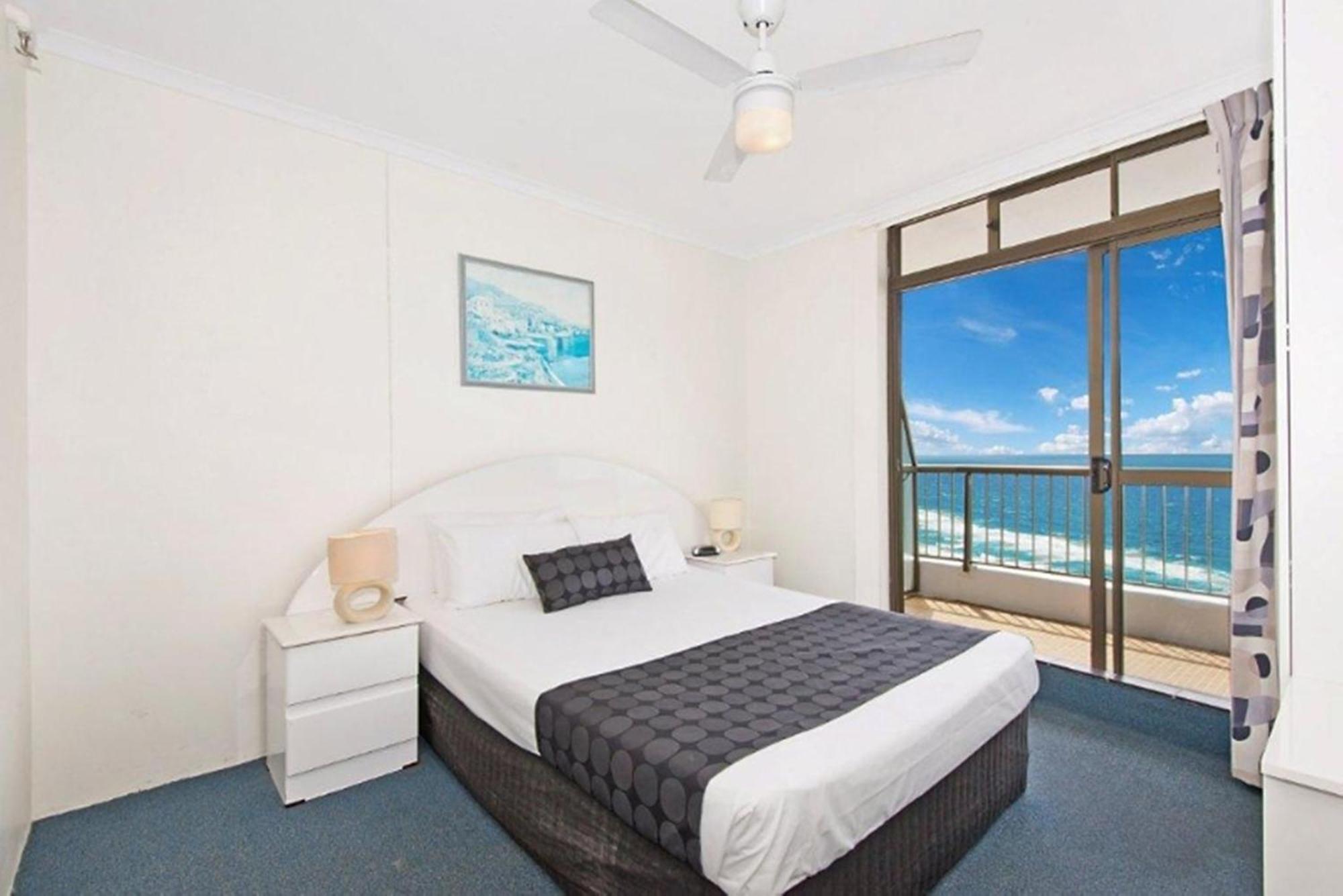 Surfers International Apartments Гоулд Коуст Екстериор снимка