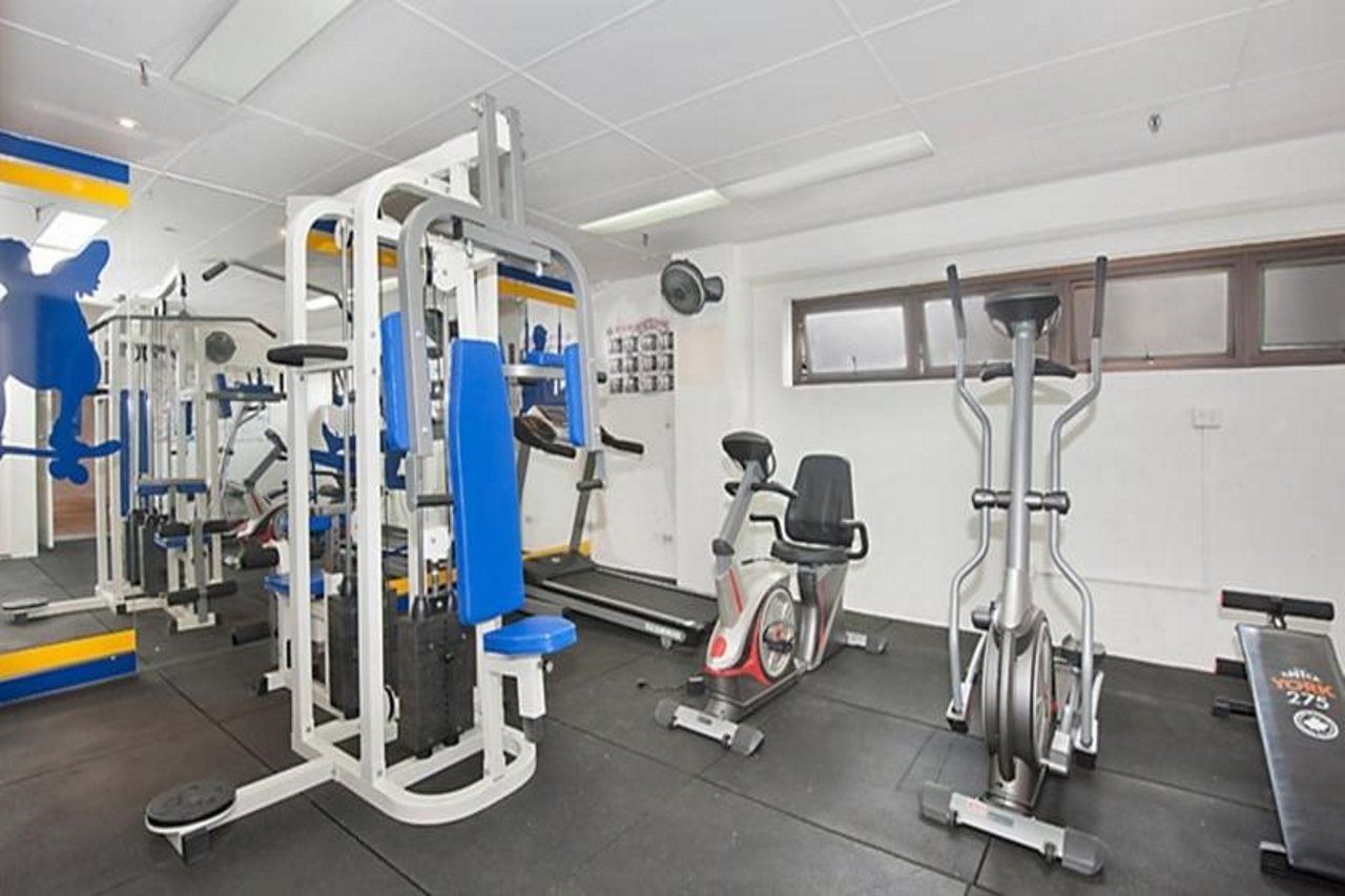Surfers International Apartments Гоулд Коуст Екстериор снимка