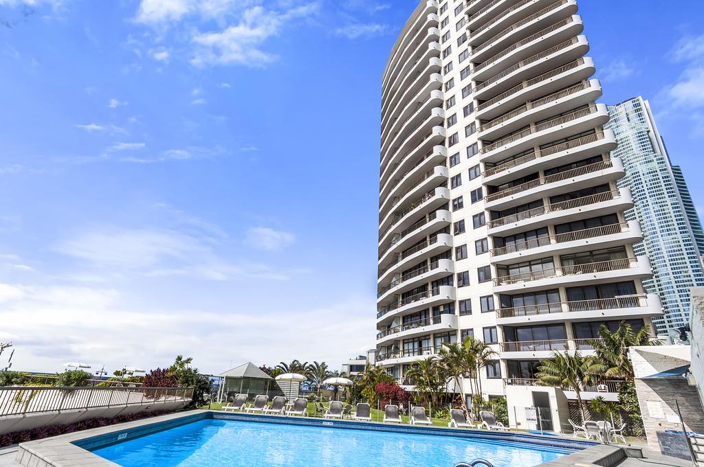 Surfers International Apartments Гоулд Коуст Екстериор снимка