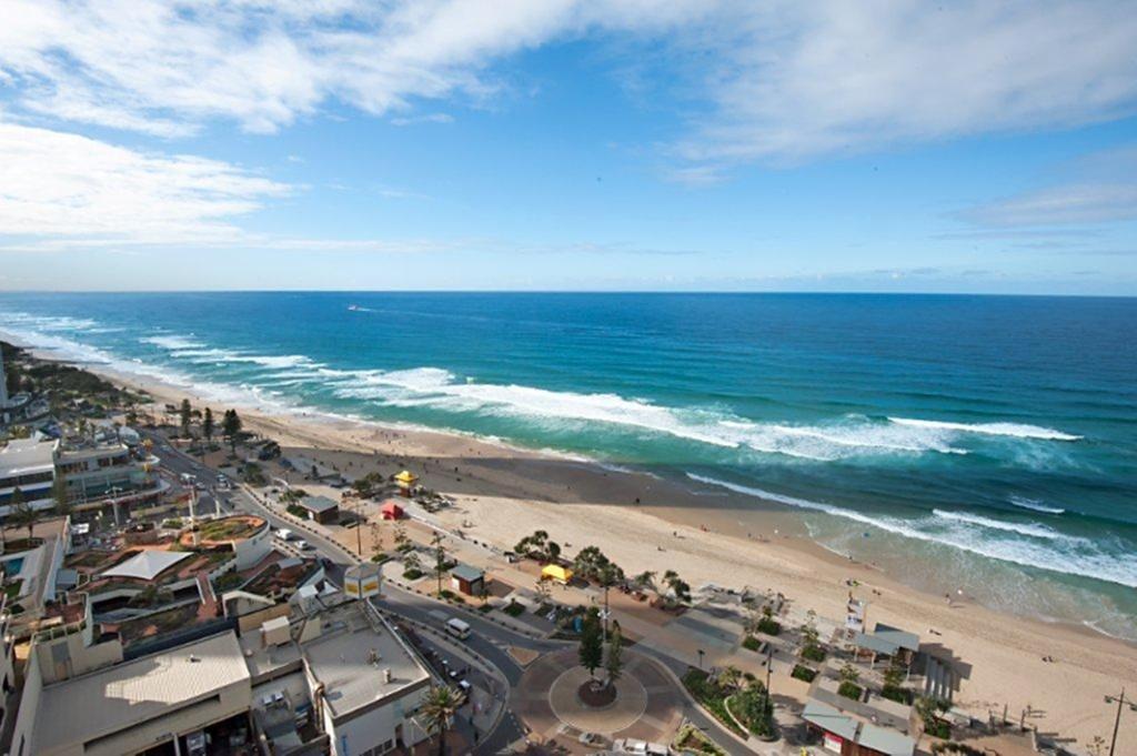 Surfers International Apartments Гоулд Коуст Екстериор снимка